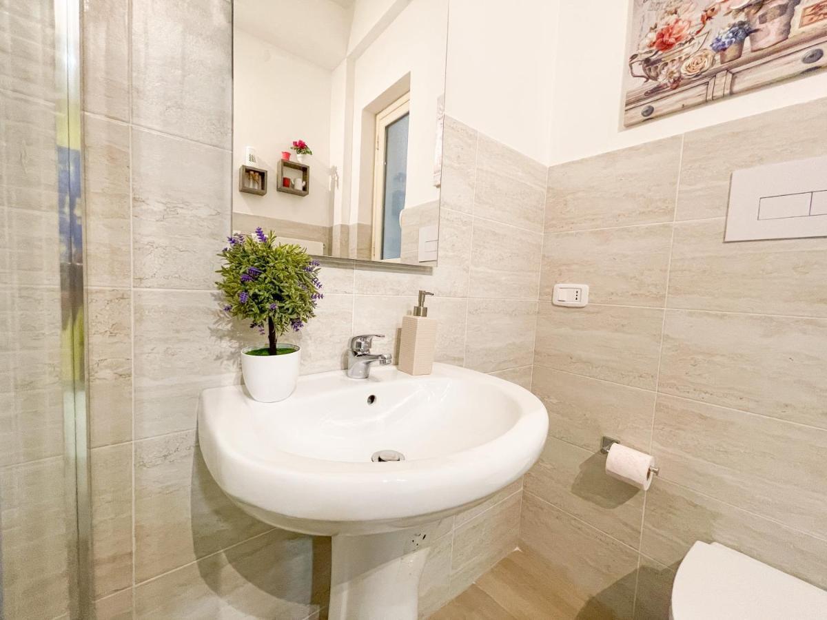 פלרמו Al Politeama Rooms B&B מראה חיצוני תמונה