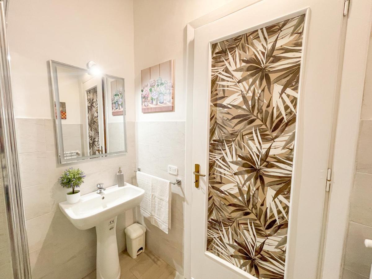 פלרמו Al Politeama Rooms B&B מראה חיצוני תמונה